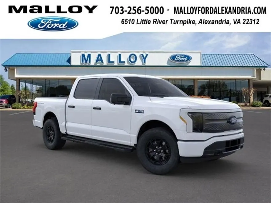 2025 Ford F-150 Lightning XLT photo 1