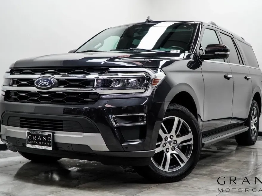 2024 Ford Expedition MAX Limited photo 1