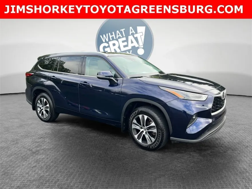 2022 Toyota Highlander XLE photo 1