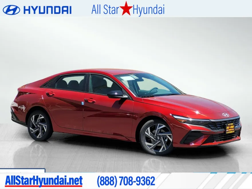 2025 Hyundai Elantra SEL Sport photo 1