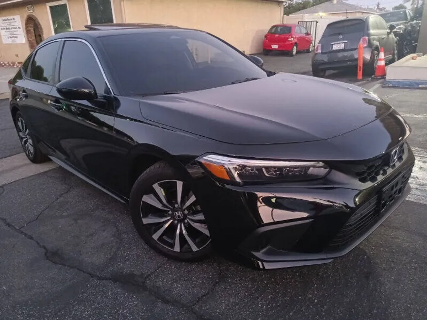 2023 Honda Civic EX-L Hatchback photo 1
