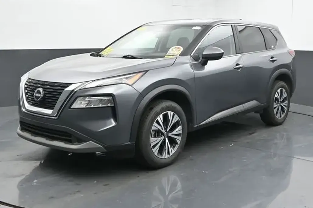 2023 Nissan Rogue SV photo 1