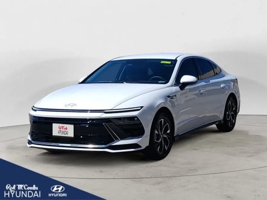2025 Hyundai Sonata SEL photo 1