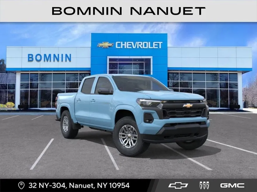 2025 Chevrolet Colorado Work Truck LT photo 1