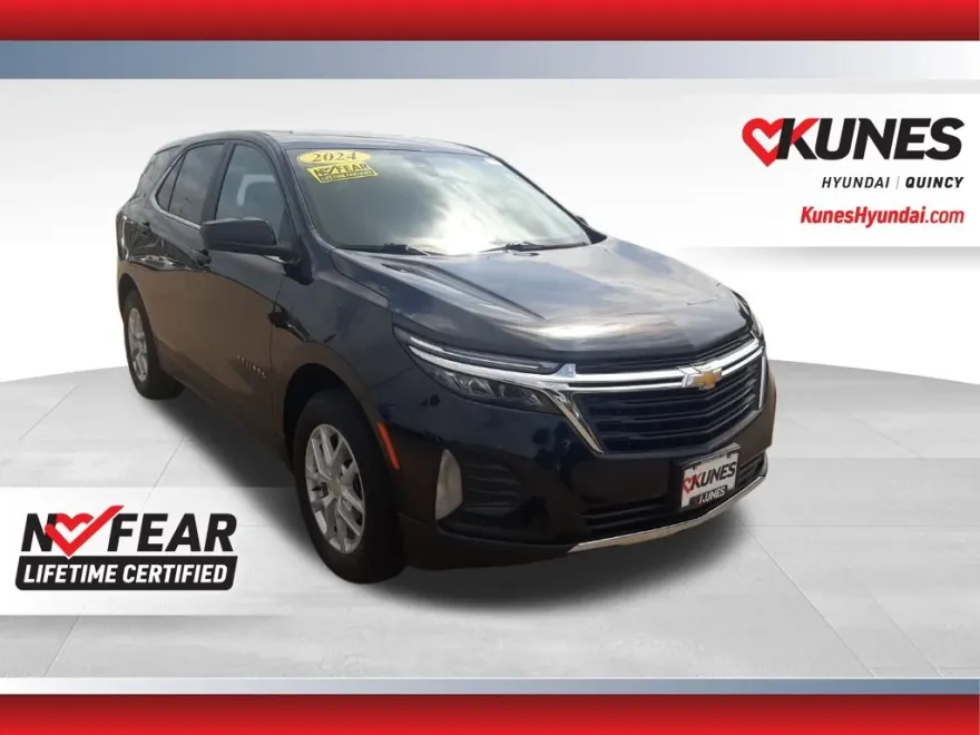 2024 Chevrolet Equinox LT photo 1