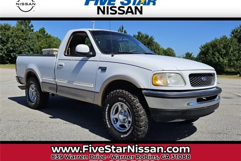 1998 Ford F-150 Lariat photo 1