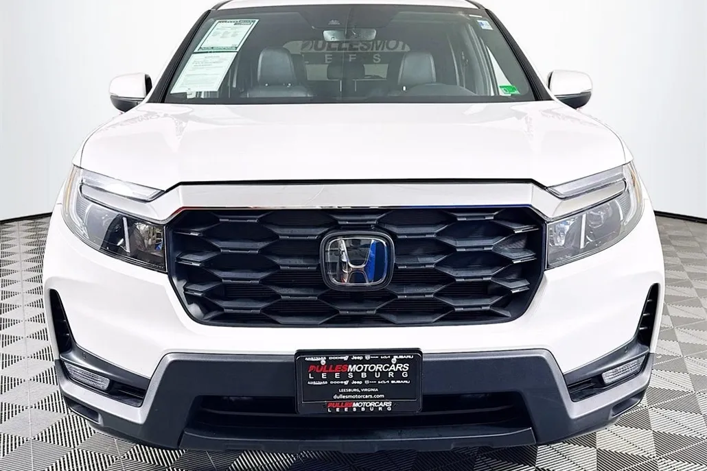 2023 Honda Passport EX-L photo 1