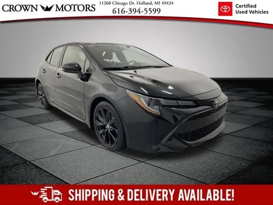 2021 Toyota Corolla SE Nightshade Edition photo 1