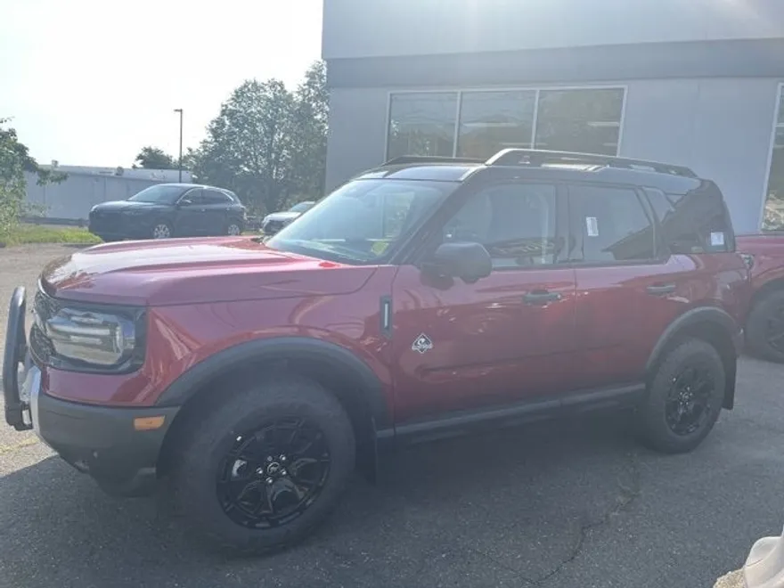 2025 Ford Bronco Sport Outer Banks photo 1