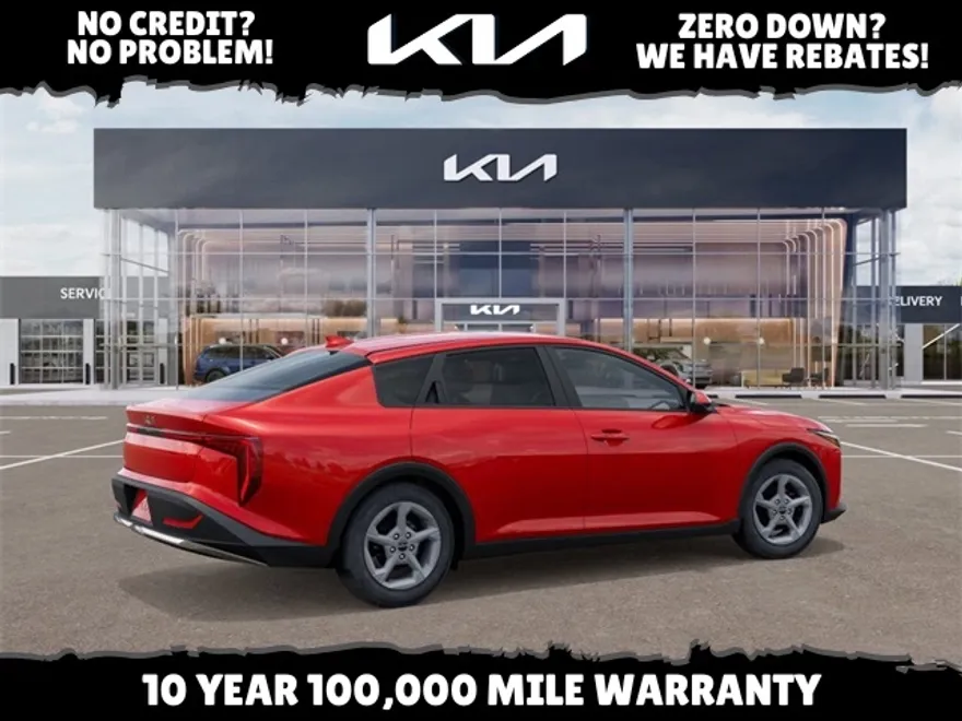 2025 Kia K4 LXS photo 1
