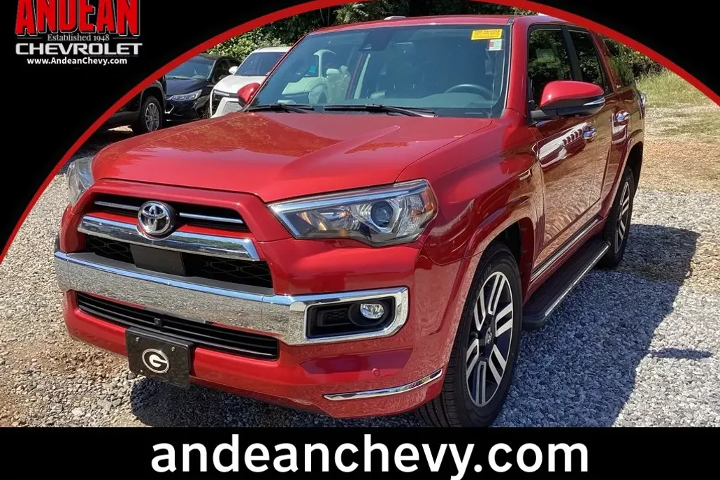 2022 Toyota 4Runner Limited photo 1