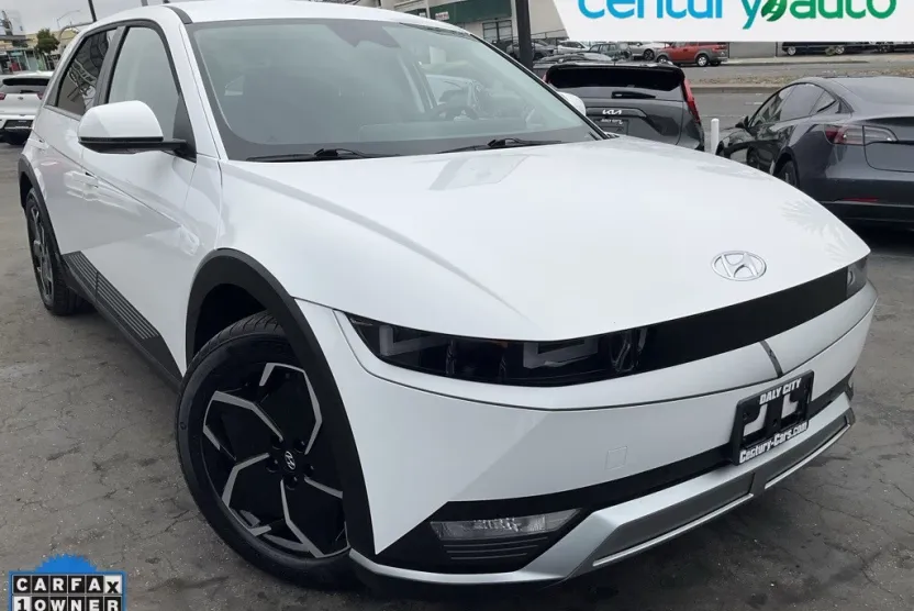 2023 Hyundai Ioniq 5 SEL photo 1