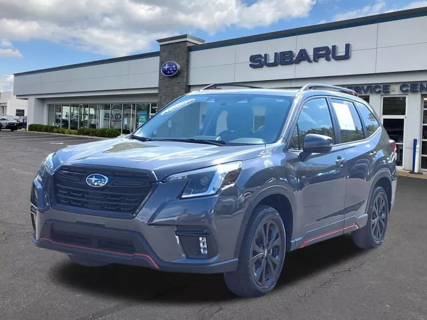2024 Subaru Forester Sport photo 1