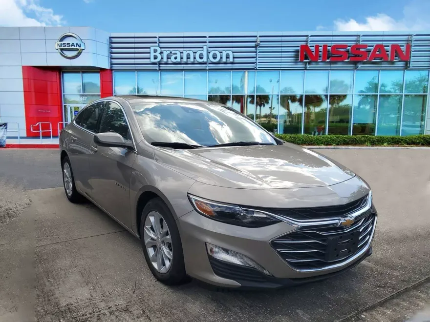 2024 Chevrolet Malibu 1LT photo 1