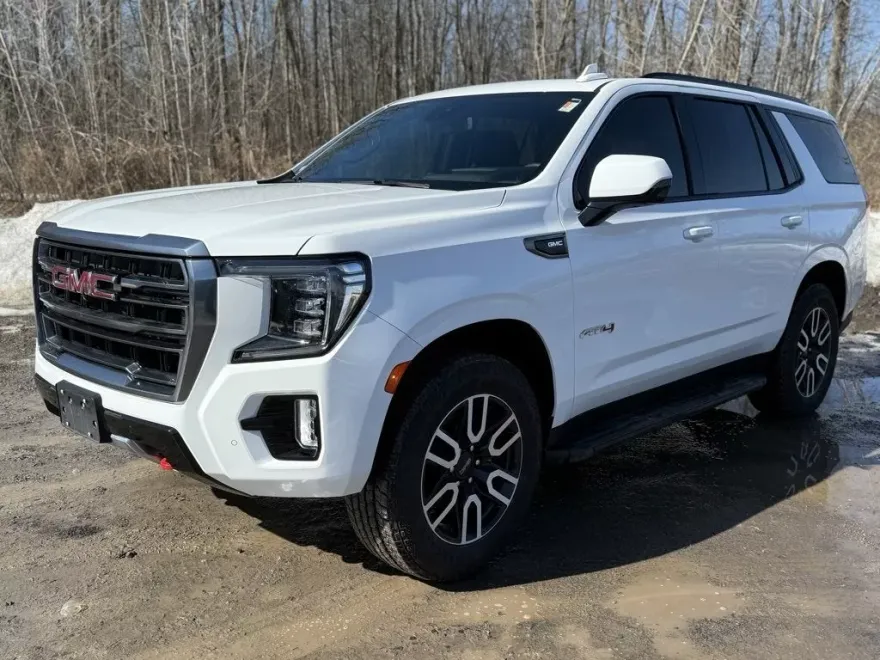 2024 Gmc Yukon AT4 photo 1