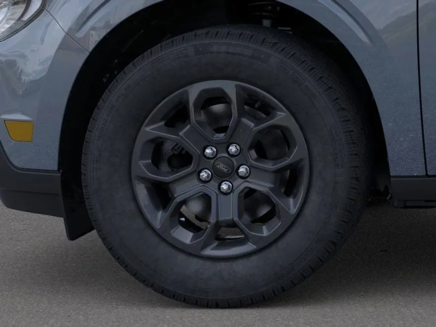2025 Ford Maverick XLT photo 1