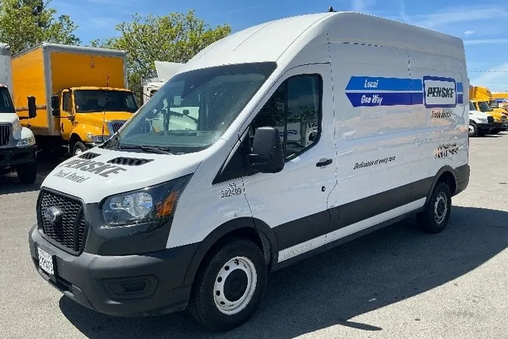2021 Ford Transit Cargo Van photo 1