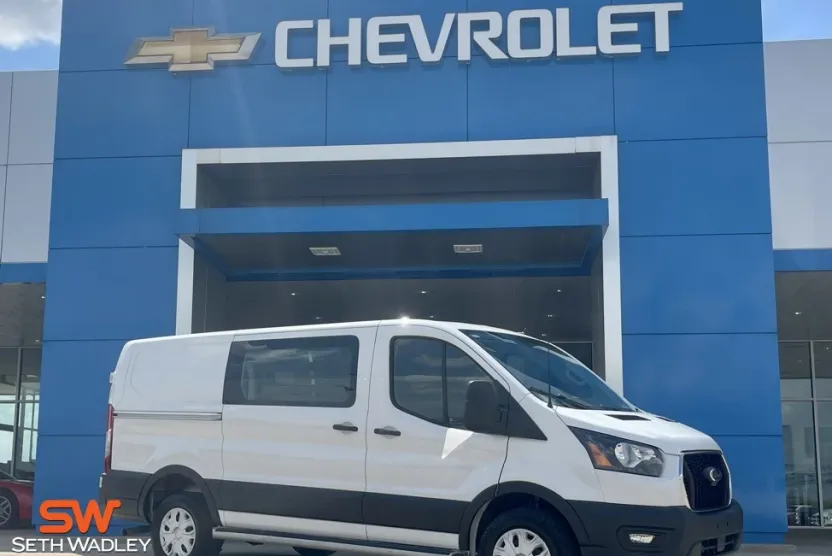 2024 Ford Transit photo 1