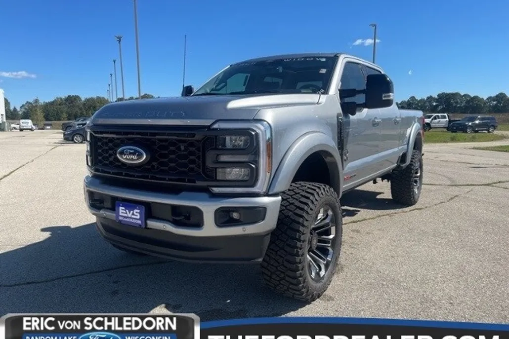 2024 Ford F-250 photo 1