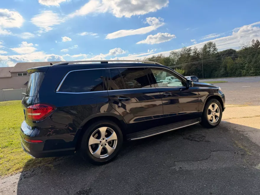 2017 Mercedes Benz GLS 450 4MATIC photo 1