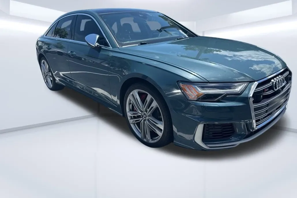 2021 Audi S6 Prestige photo 1