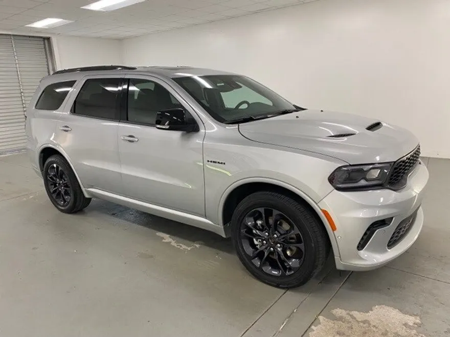 2025 Dodge Durango R/T Plus photo 1