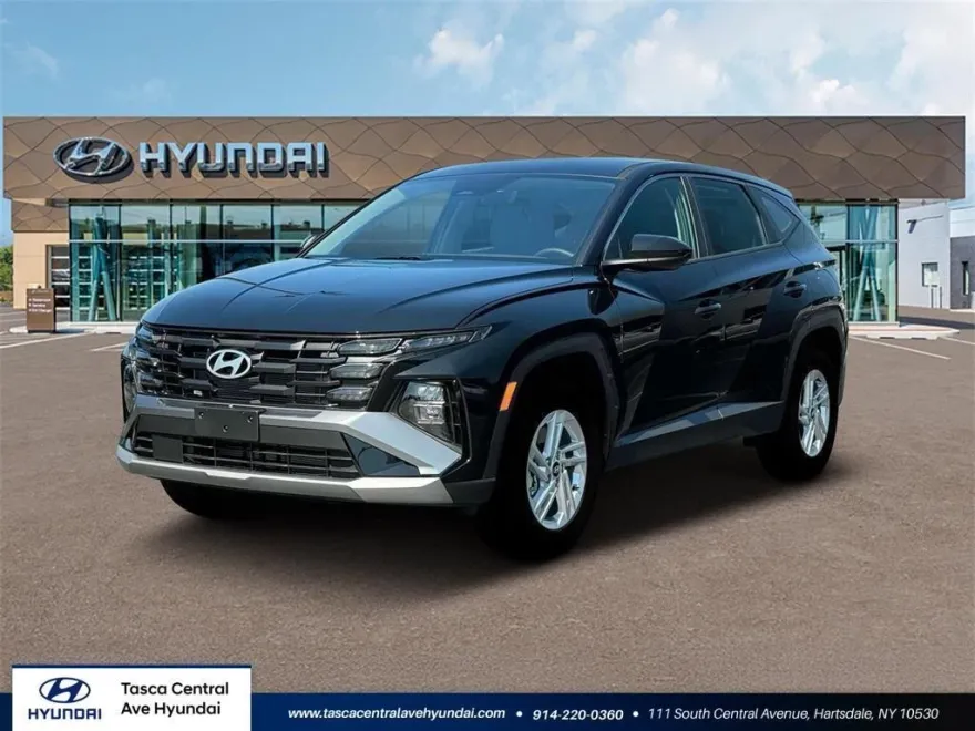 2025 Hyundai Tucson SE photo 1