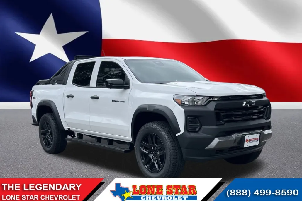 2025 Chevrolet Colorado Trail Boss photo 1