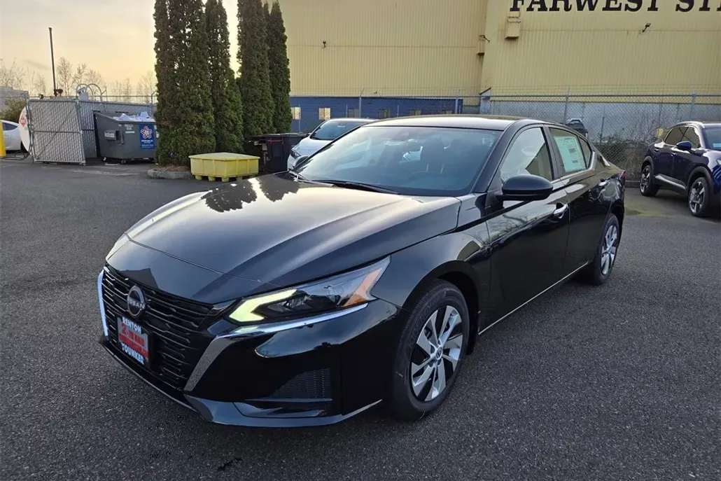 2025 Nissan Altima 2.5 S photo 1