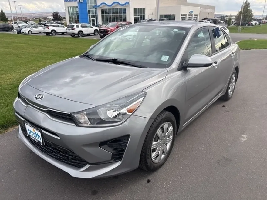 2021 Kia Rio S photo 1