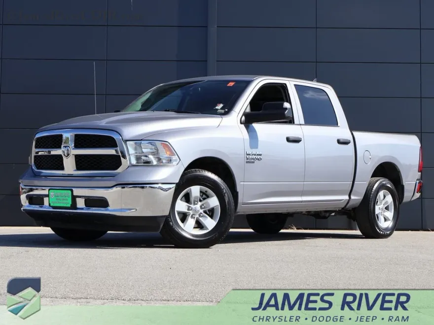 2023 Ram 1500 Classic SLT photo 1