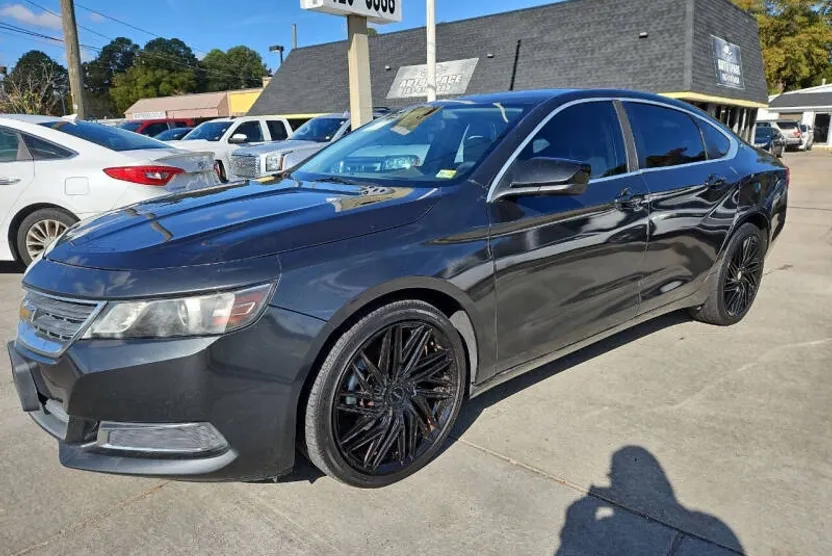 2014 Chevrolet Impala LS photo 1