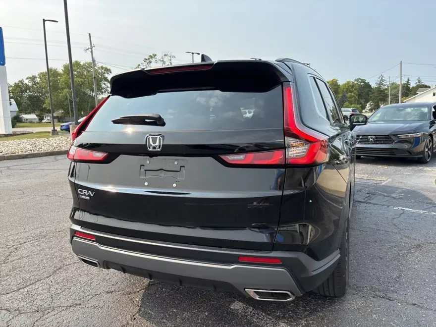 2024 Honda CR-V Hybrid Sport photo 1