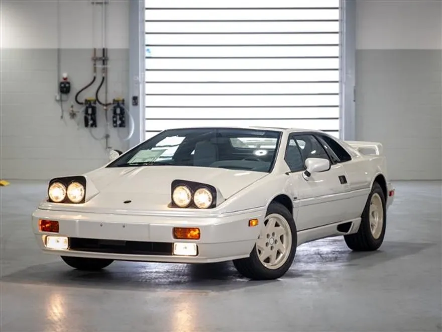 1988 Lotus Esprit photo 1