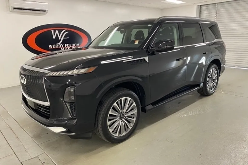 2025 Infiniti QX80 Sensory photo 1