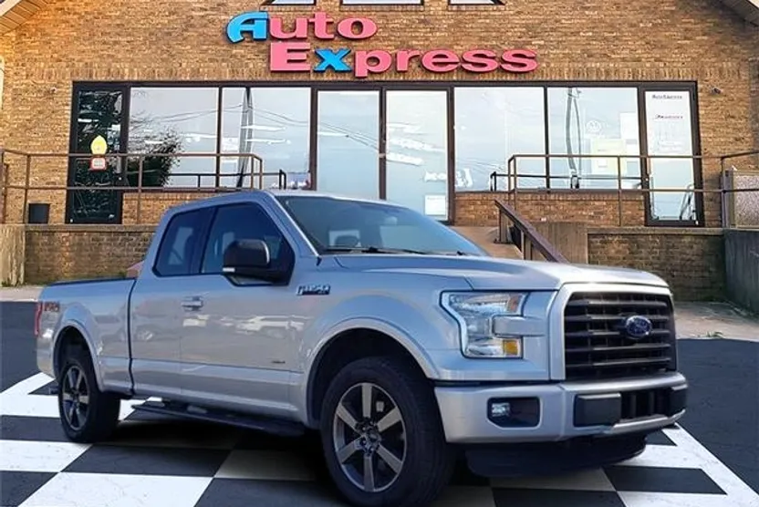 2015 Ford F-150 photo 1