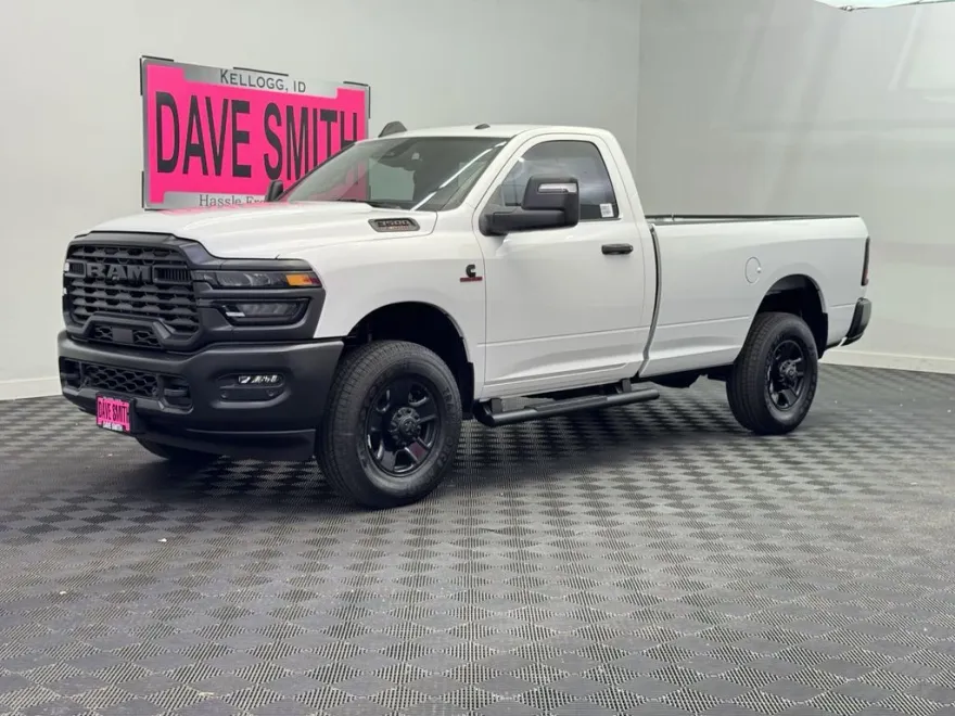 2025 Ram 3500 Tradesman photo 1