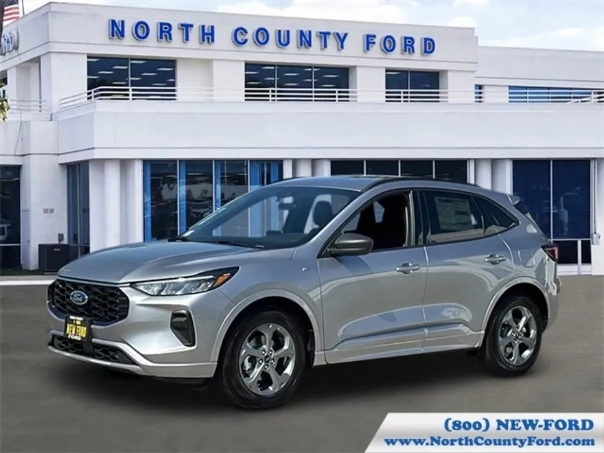 2024 Ford Escape ST-Line photo 1