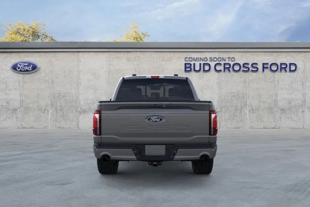 2025 Ford F-150 Lariat photo 1