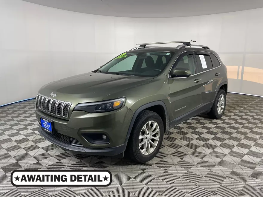 2019 Jeep Cherokee Latitude photo 1