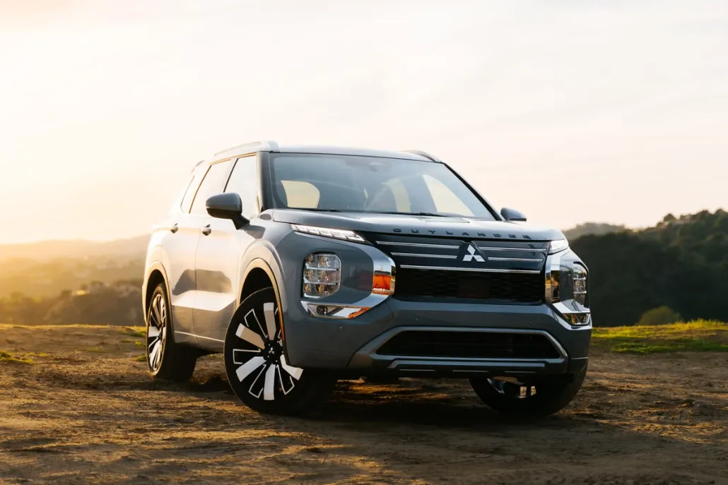 2022 Jeep Grand Wagoneer II photo 1