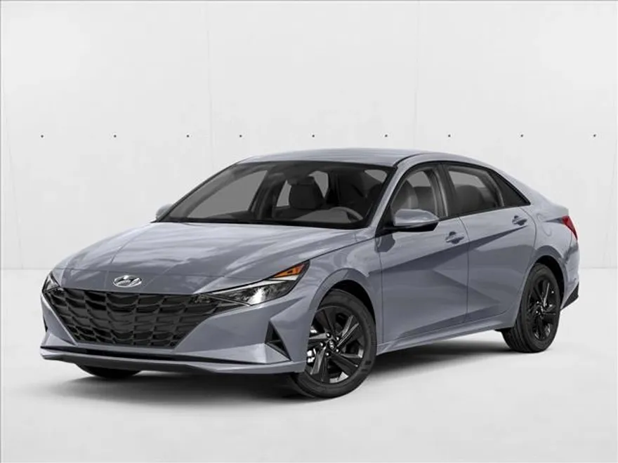 2022 Hyundai Elantra SEL photo 1