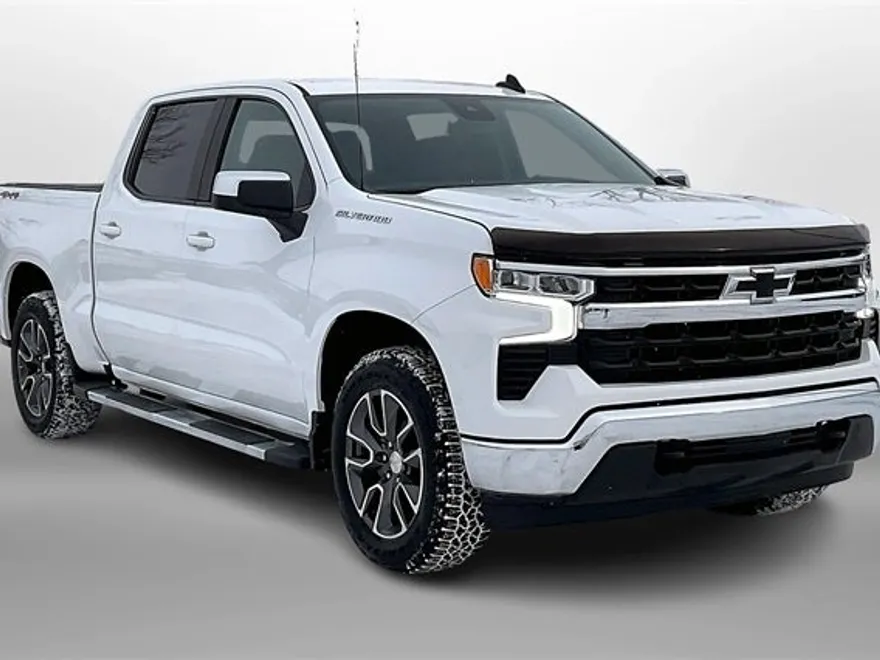 2022 Chevrolet Silverado 1500 LT photo 1