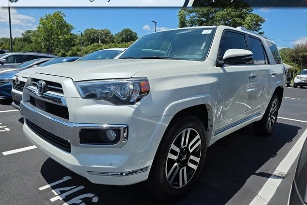 2020 Toyota 4Runner Limited photo 1