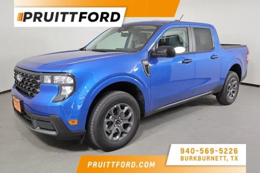 2025 Ford Maverick XLT photo 1