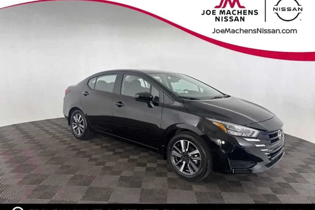 2025 Nissan Versa 1.6 SV photo 1