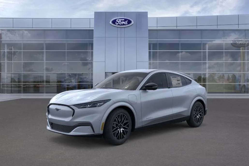 2025 Ford Mustang Mach-E Premium photo 1