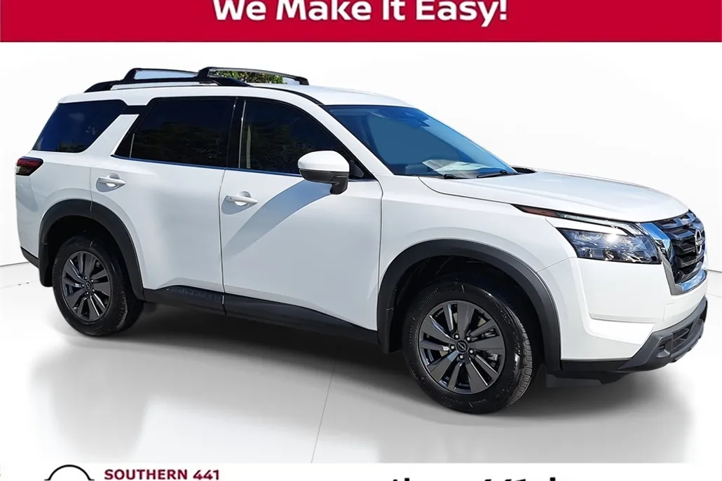2025 Nissan Pathfinder SV photo 1