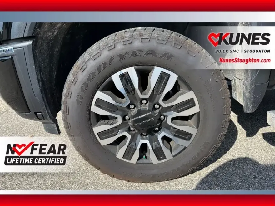 2024 Gmc Sierra HD Denali Ultimate photo 1