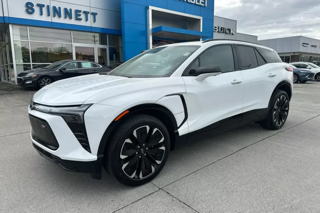 2024 Chevrolet Blazer EV RS photo 1